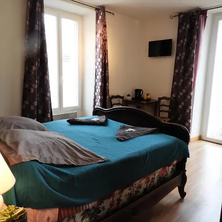 Hotel Le Relais Des Cavaliers Villeneuve-d'Entraunes