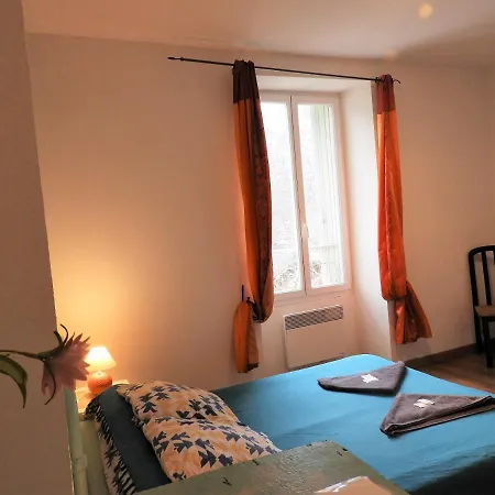 Le Relais Des Cavaliers * Villeneuve-d'Entraunes