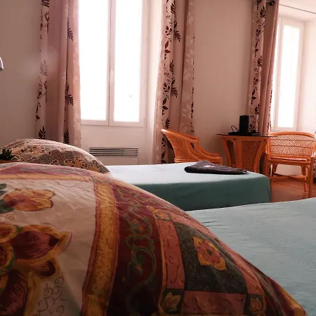 Le Relais Des Cavaliers Hotel