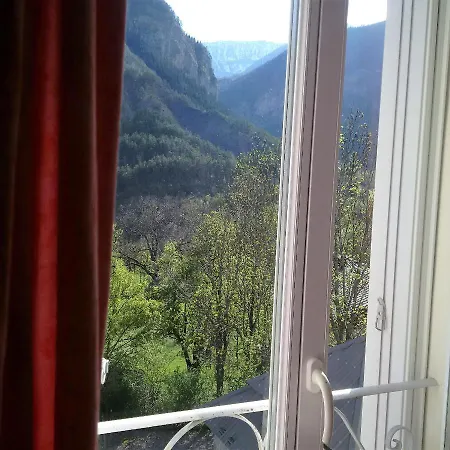 Le Relais Des Cavaliers Hotel Villeneuve-d'Entraunes